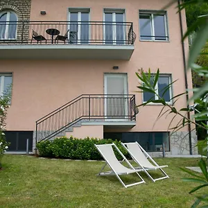Apartment Iseolakerental - La Villina - Zu